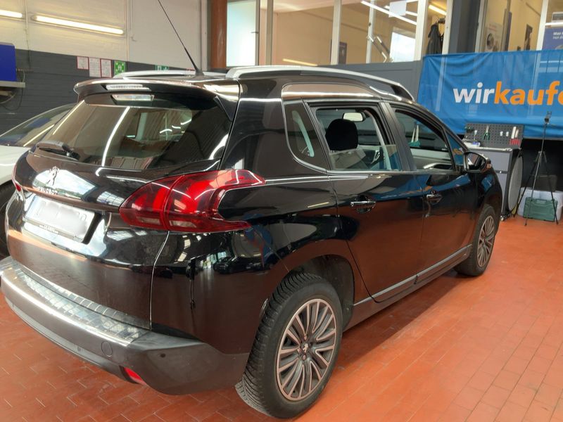 Peugeot 2008 1.2 VTi Active 2018 – снимка 8