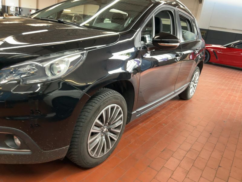 Peugeot 2008 1.2 VTi Active 2018 – снимка 2
