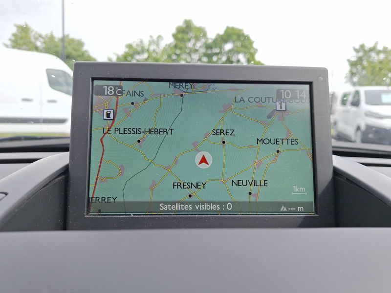 Peugeot 3008 1.6 Blue-HDi Style — zdjęcie 13