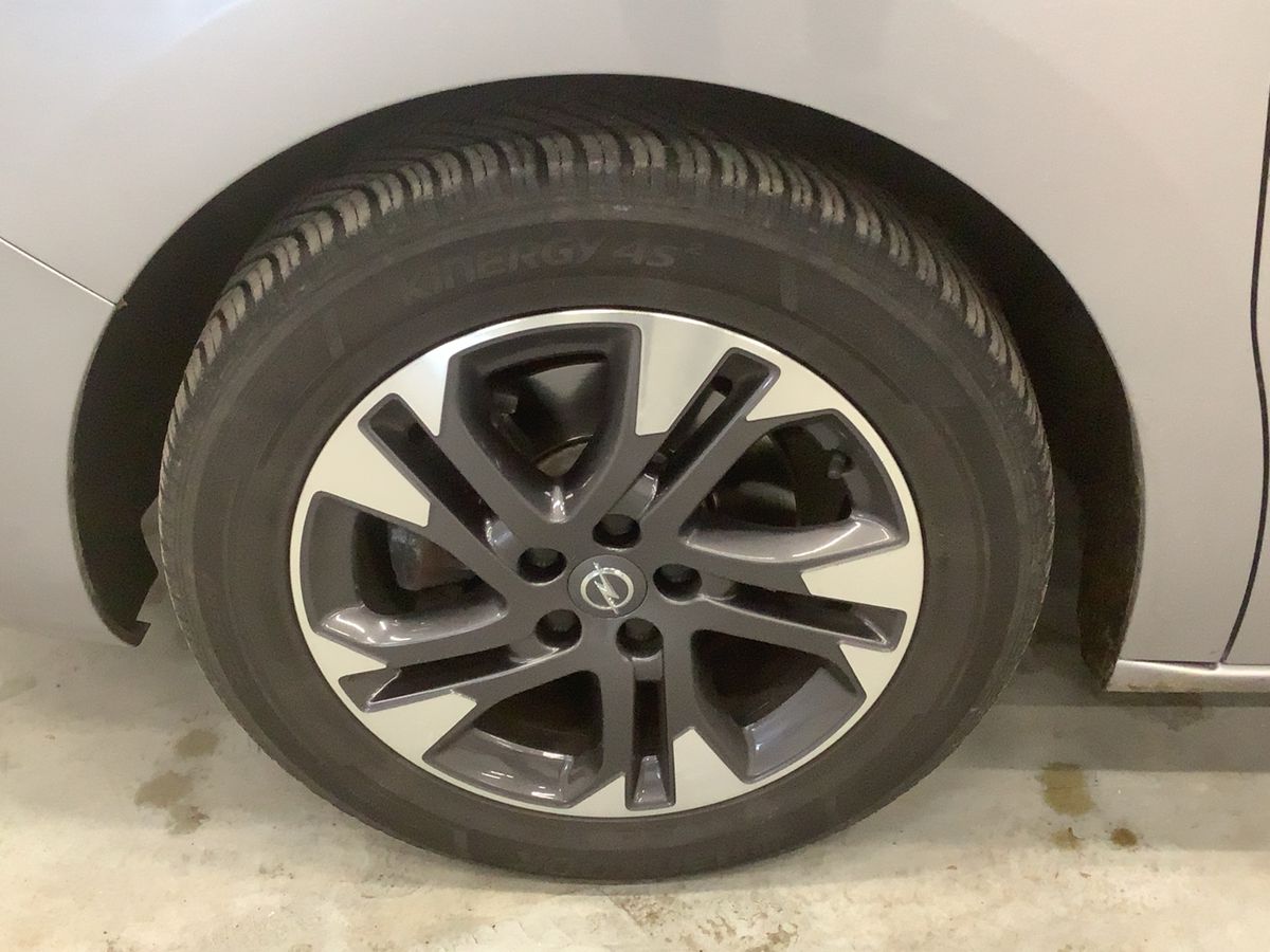 Opel Zafira 2021 — photo 4