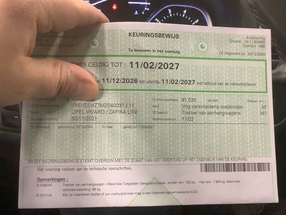 Opel Zafira 2021 — photo 23