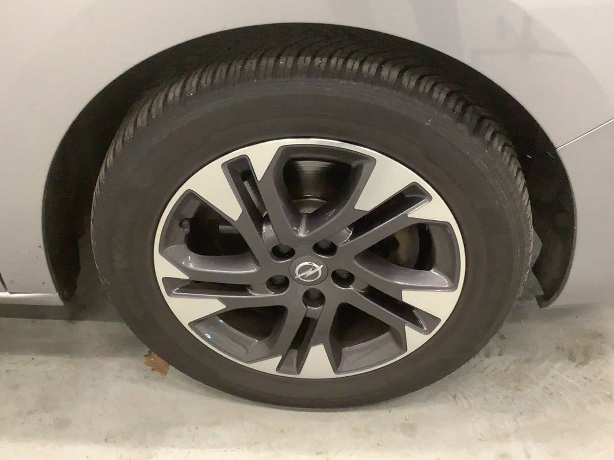 Opel Zafira 2021 — photo 12