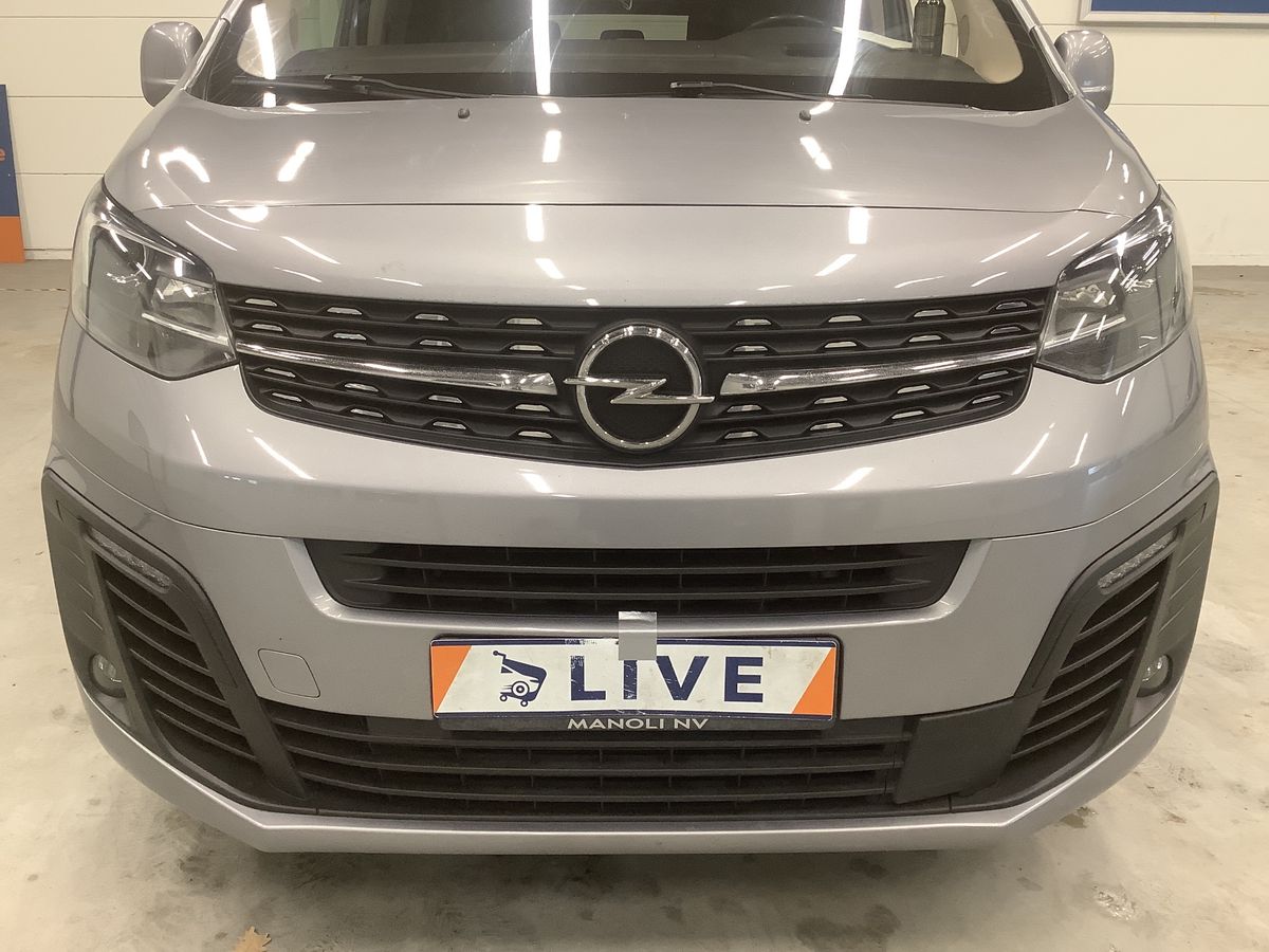 Opel Zafira 2021 — photo 31
