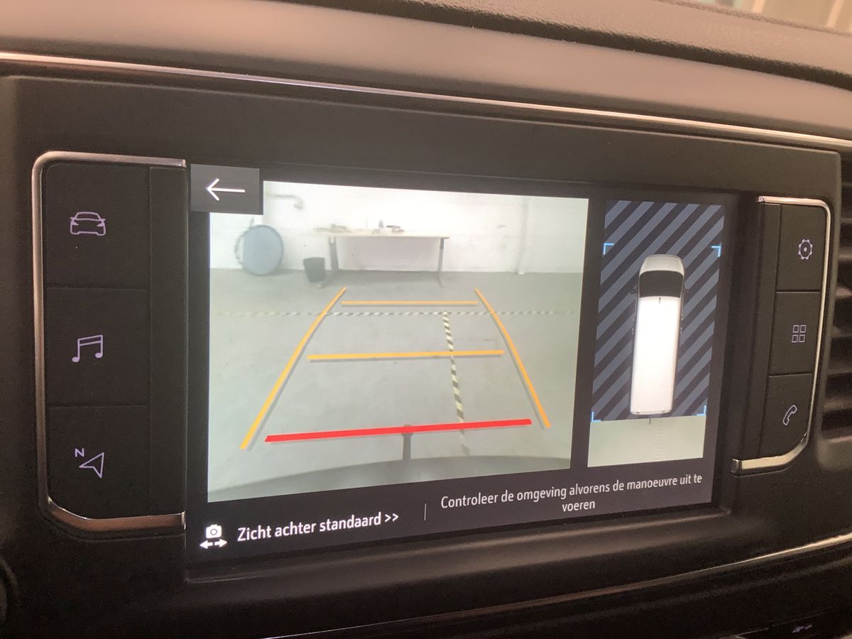 Opel Zafira 2021 — photo 34