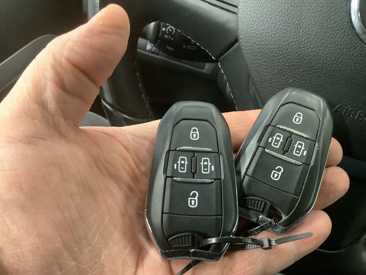 Opel Zafira 2021 — photo 35