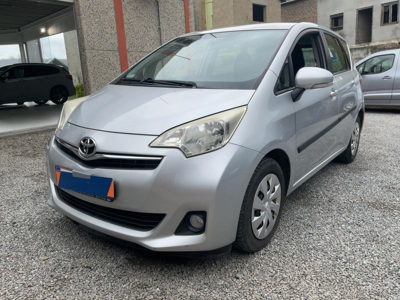 Verso-S 1.33 Dual VVT-i Life