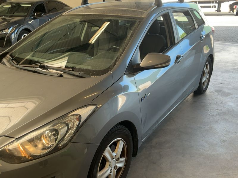 Hyundai i30 1.6 GDI Style — zdjęcie 2