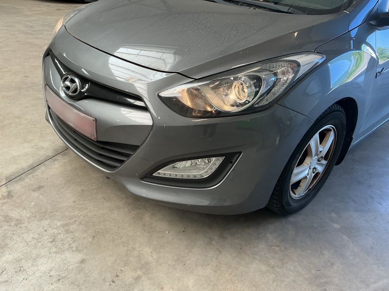 Hyundai i30 1.6 GDI Style 2014 – снимка 45