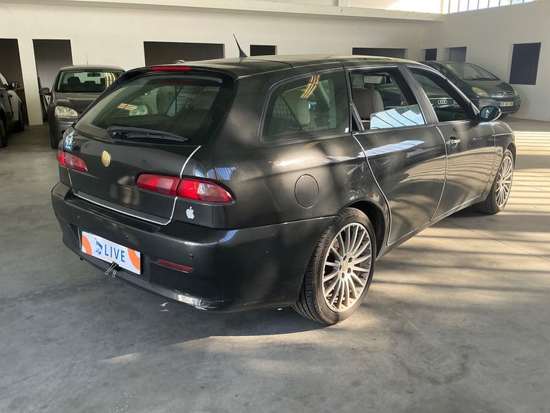 Alfa Romeo Alfa 156 1.9 JTD Progression — zdjęcie 2