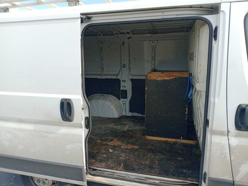Peugeot Boxer 2.2 Blue-HDi 330 L1H1 Asphalt Stop&Start — zdjęcie 14