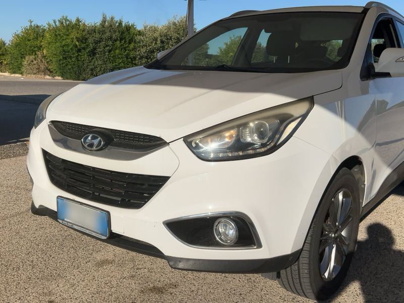 Hyundai ix35 1.7 CRDi XPossible 2WD — zdjęcie 2
