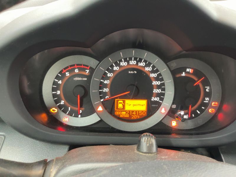 Toyota RAV 4 2.2 D-CAT Executive 2011 – снимка 19