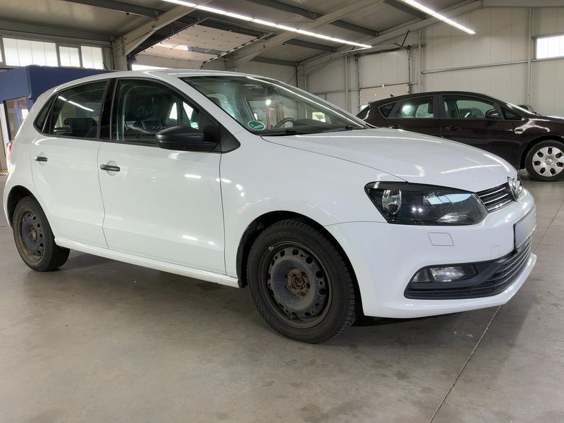 Volkswagen Polo 1.4 TDI Trendline BlueMotion Tech 2015 – снимка 12