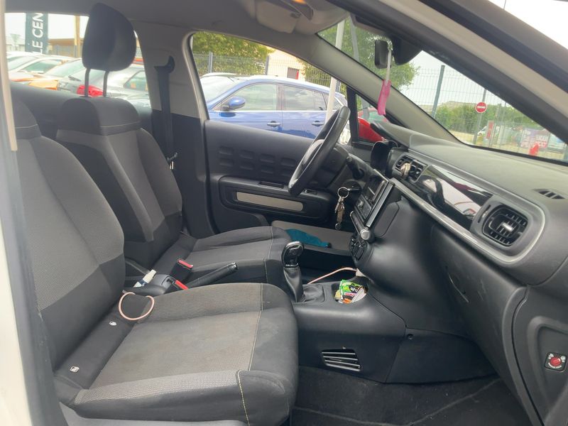 Citroen C3 1.6 Blue-HDi Feel 2017 – снимка 16