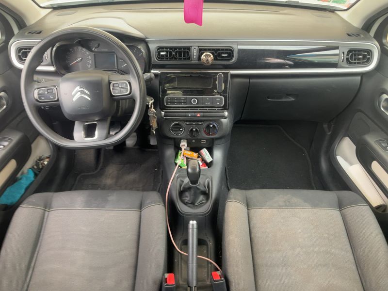 Citroen C3 1.6 Blue-HDi Feel 2017 – снимка 17