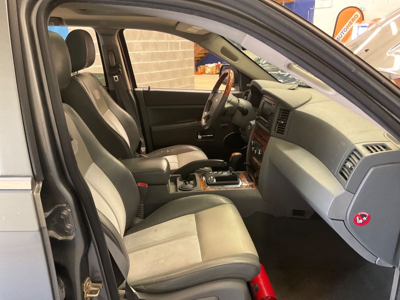 Jeep Grand Cherokee 3.0 CRD Overland — zdjęcie 3