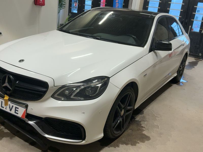 Mercedes-Benz E-Klasse