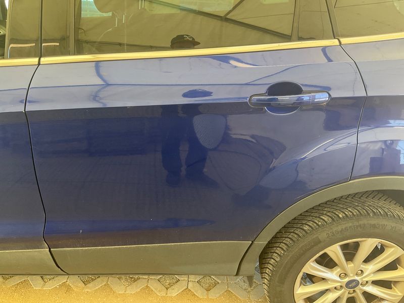 Ford Kuga 1.5 EcoBoost Titanium 2016 – снимка 32