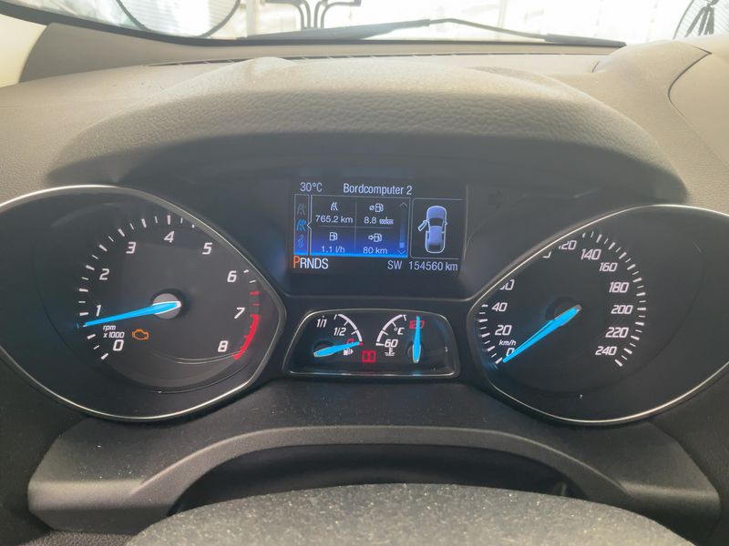 Ford Kuga 1.5 EcoBoost Titanium 2016 – снимка 18