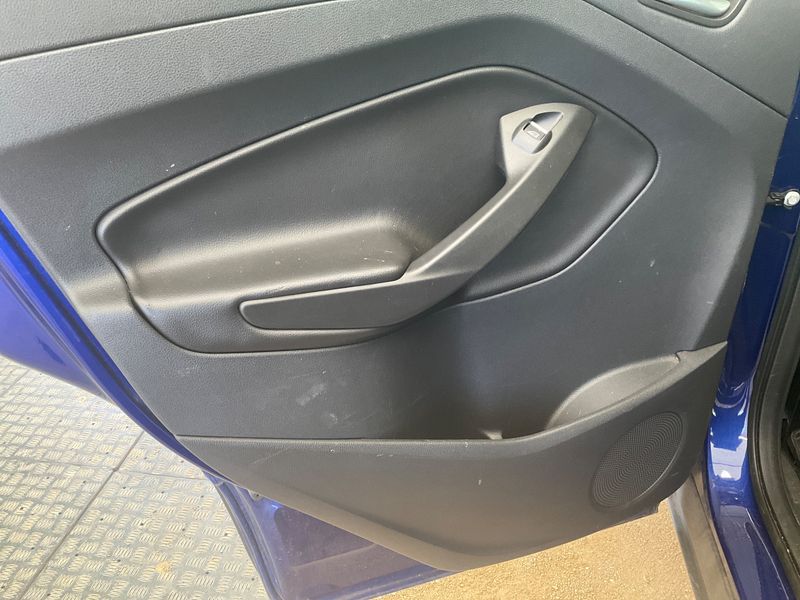 Ford Kuga 1.5 EcoBoost Titanium 2016 – снимка 26