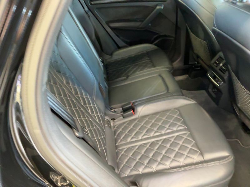 Audi SQ5 3.0 TDI Mild-Hybrid quattro — zdjęcie 14