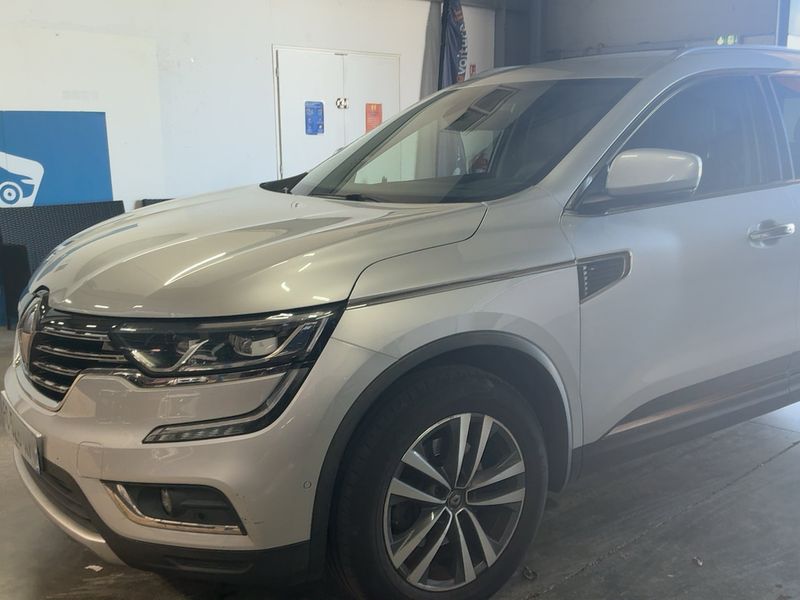 Renault Koleos 2.0 dCi Energy Intens 4x4 — zdjęcie 2