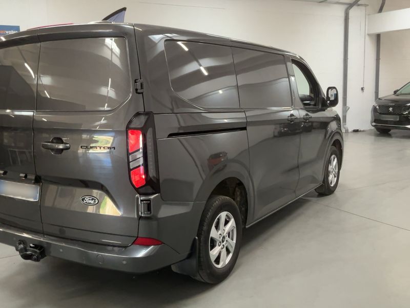 Ford Transit Custom 2.0 TDCi EcoBlue 300 L1 Limited — zdjęcie 6
