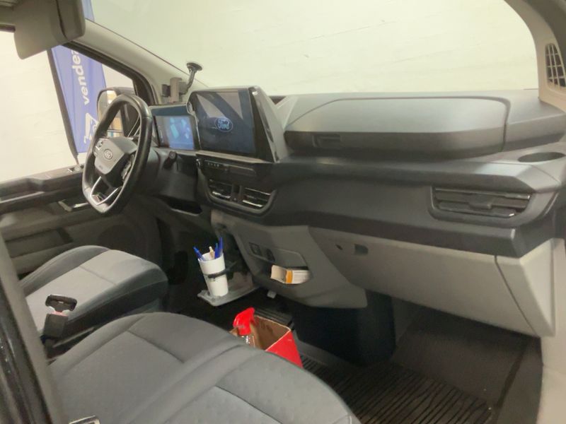 Ford Transit Custom 2.0 TDCi EcoBlue 300 L1 Limited — zdjęcie 12