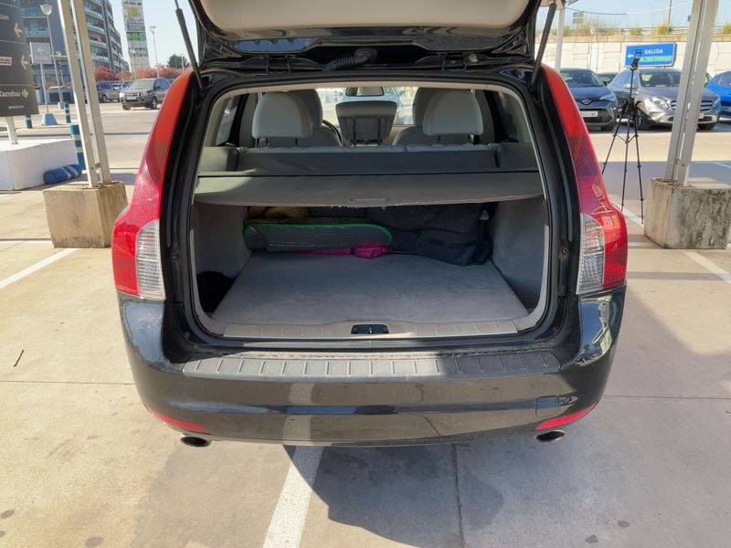 Volvo V50 2.0 D4 Momentum — zdjęcie 10
