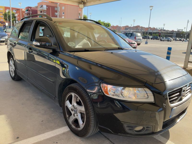 Volvo V50 2.0 D4 Momentum — zdjęcie 8
