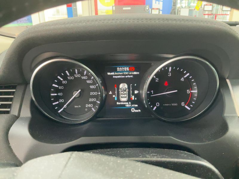 Land Rover Evoque 2.2 Td4 Pure 2012 – снимка 18