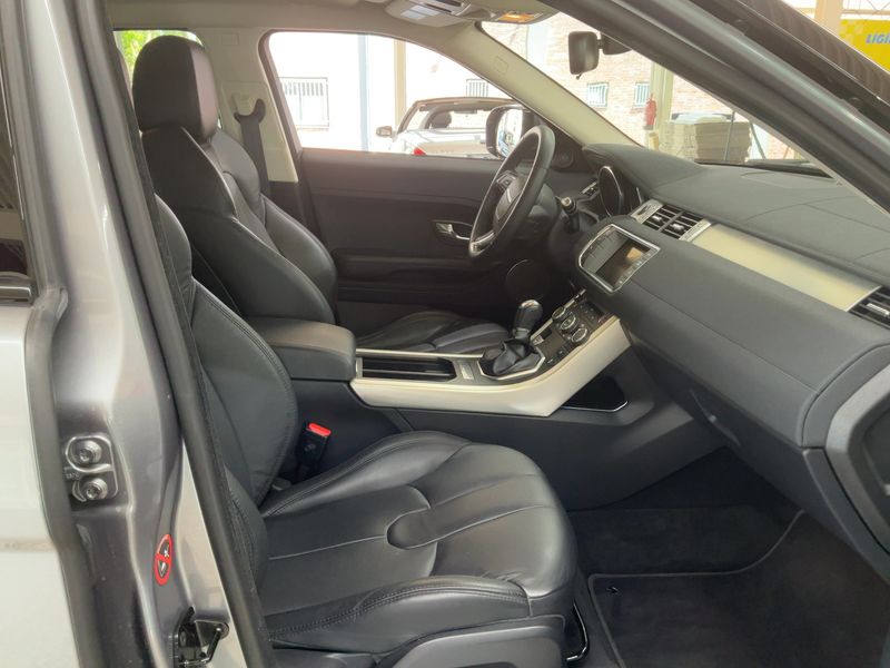 Land Rover Evoque 2.2 Td4 Pure 2012 – снимка 16