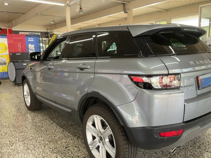 Land Rover Evoque 2.2 Td4 Pure 2012 – снимка 6