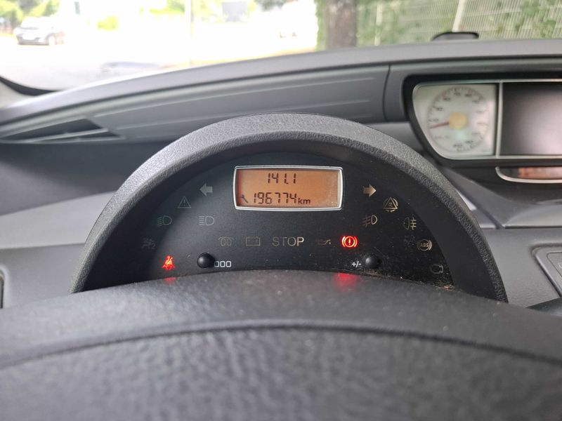Peugeot 807 2.0 HDi Navteq — zdjęcie 12