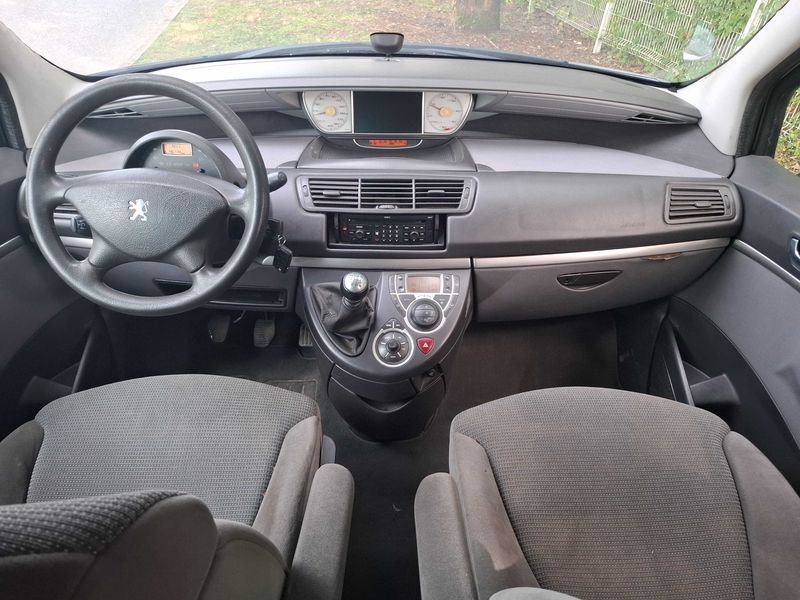 Peugeot 807 2.0 HDi Navteq — zdjęcie 11