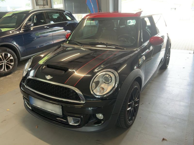 MINI Clubman John Cooper Works
