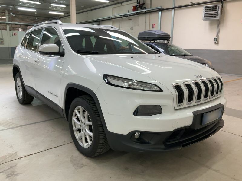 Jeep Cherokee 2.0 M-Jet Longitude 4WD — zdjęcie 8