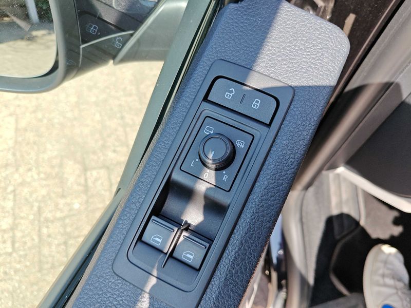 Volkswagen T6 Kombi 2.0 TDI lang — zdjęcie 21