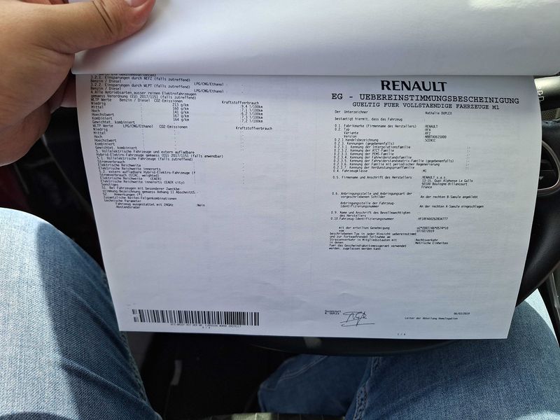 Renault Grand Scenic 1.3 TCe Limited — zdjęcie 18