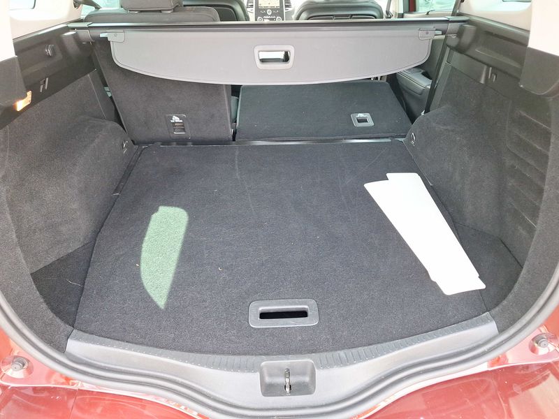 Renault Grand Scenic 1.3 TCe Limited — zdjęcie 9