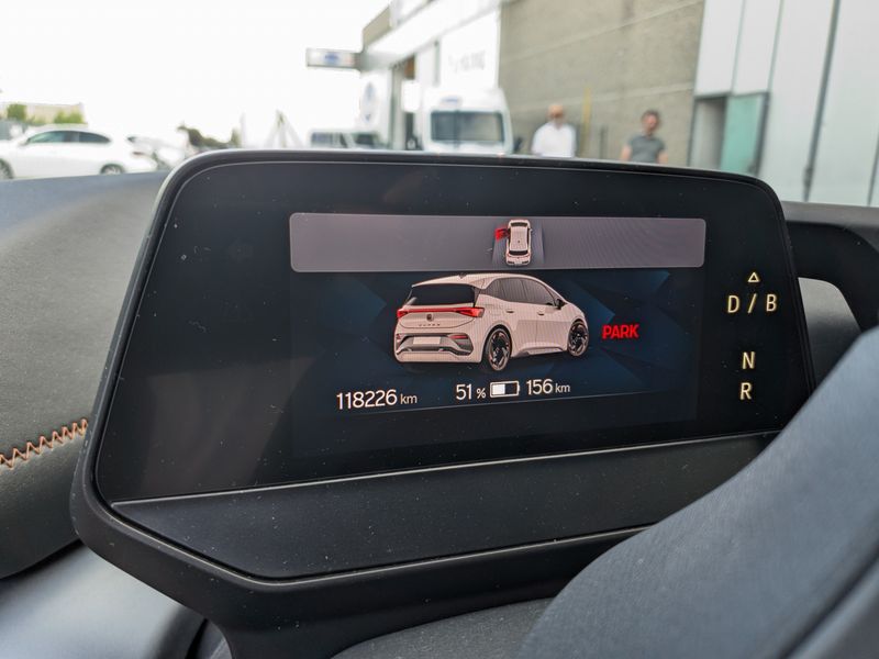 Cupra Born electric drive 150 kW — zdjęcie 12