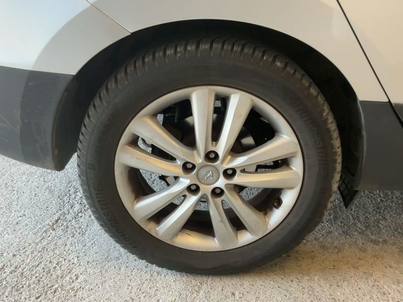 Hyundai ix35 2.0 CRDi Premium AWD 2012 – снимка 9