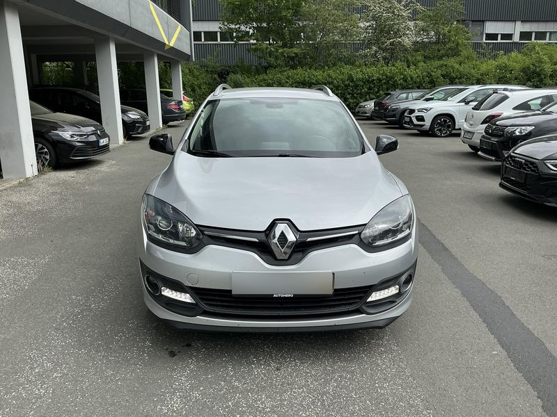 Renault Megane 1.5 dCi Limited — zdjęcie 9