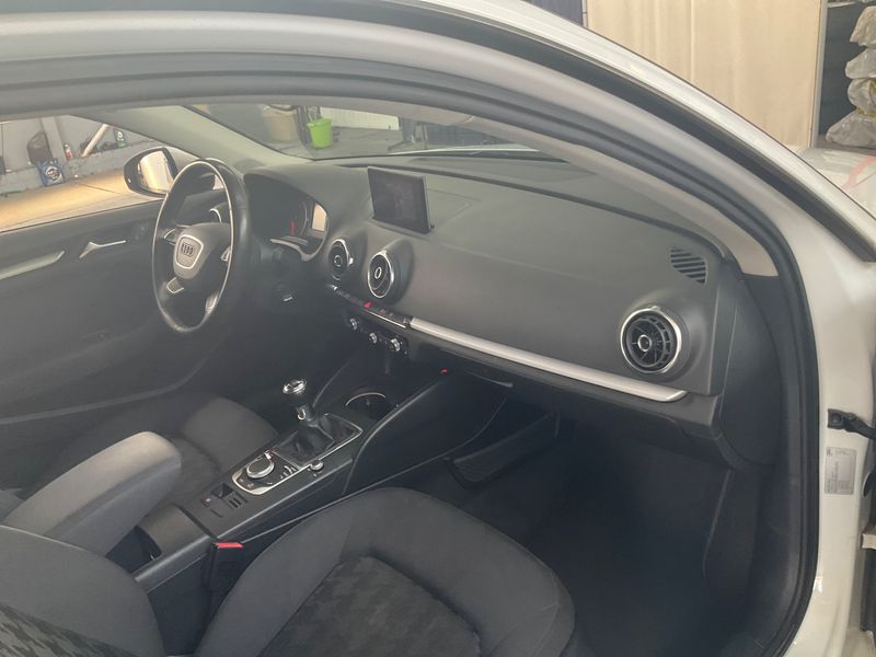 Audi A3 1.2 TFSI Attraction 2014 – снимка 29