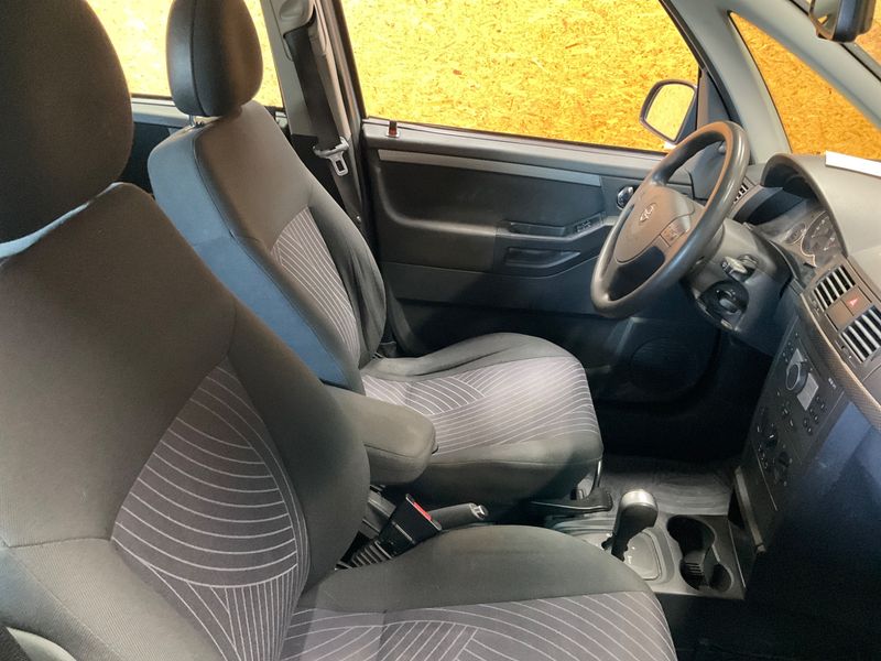 Opel Meriva 1.6 Edition — zdjęcie 3