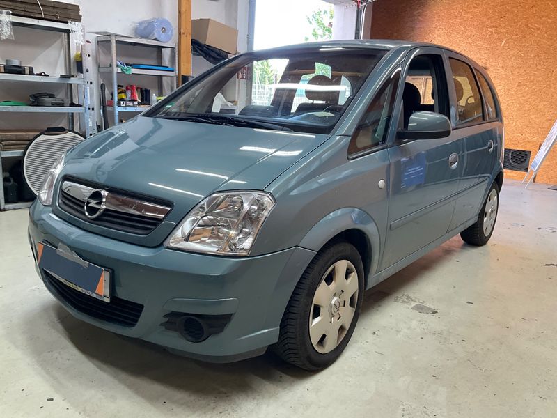 Opel Meriva 1.6 Edition