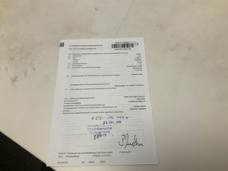 Ford Fiesta 1.6 EcoBoost ST — zdjęcie 16