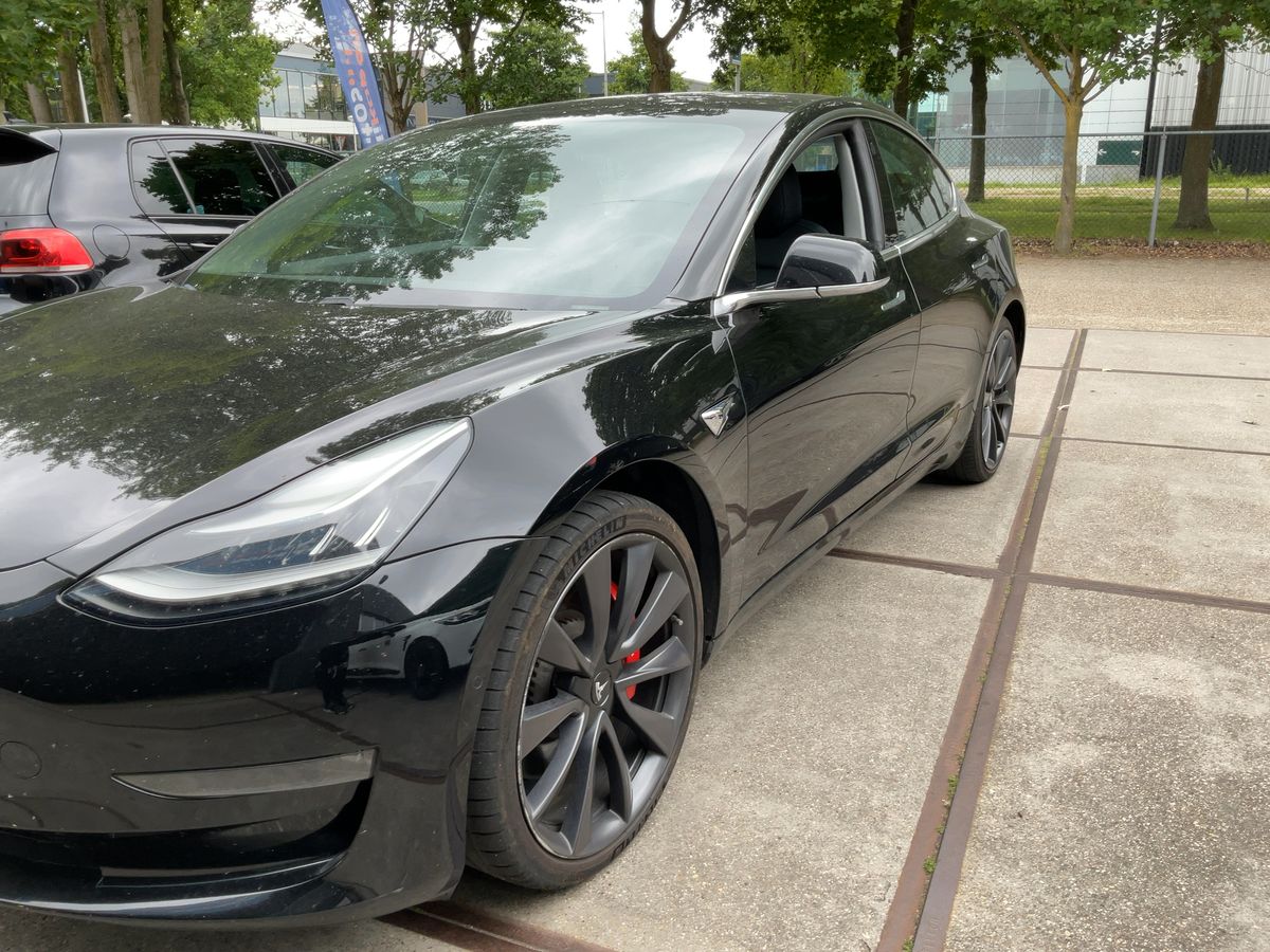 Tesla Model d'occasion