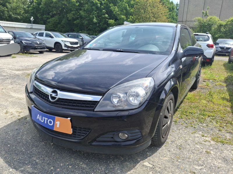 Opel Astra GTC 1.6 Selection "110 Jahre" — zdjęcie 1