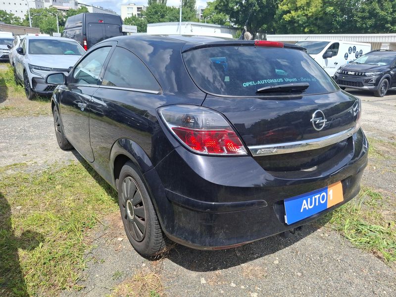 Opel Astra GTC 1.6 Selection "110 Jahre" — zdjęcie 3